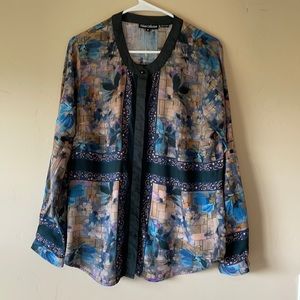 Tolani Collection blouse. Size M 100% Modal